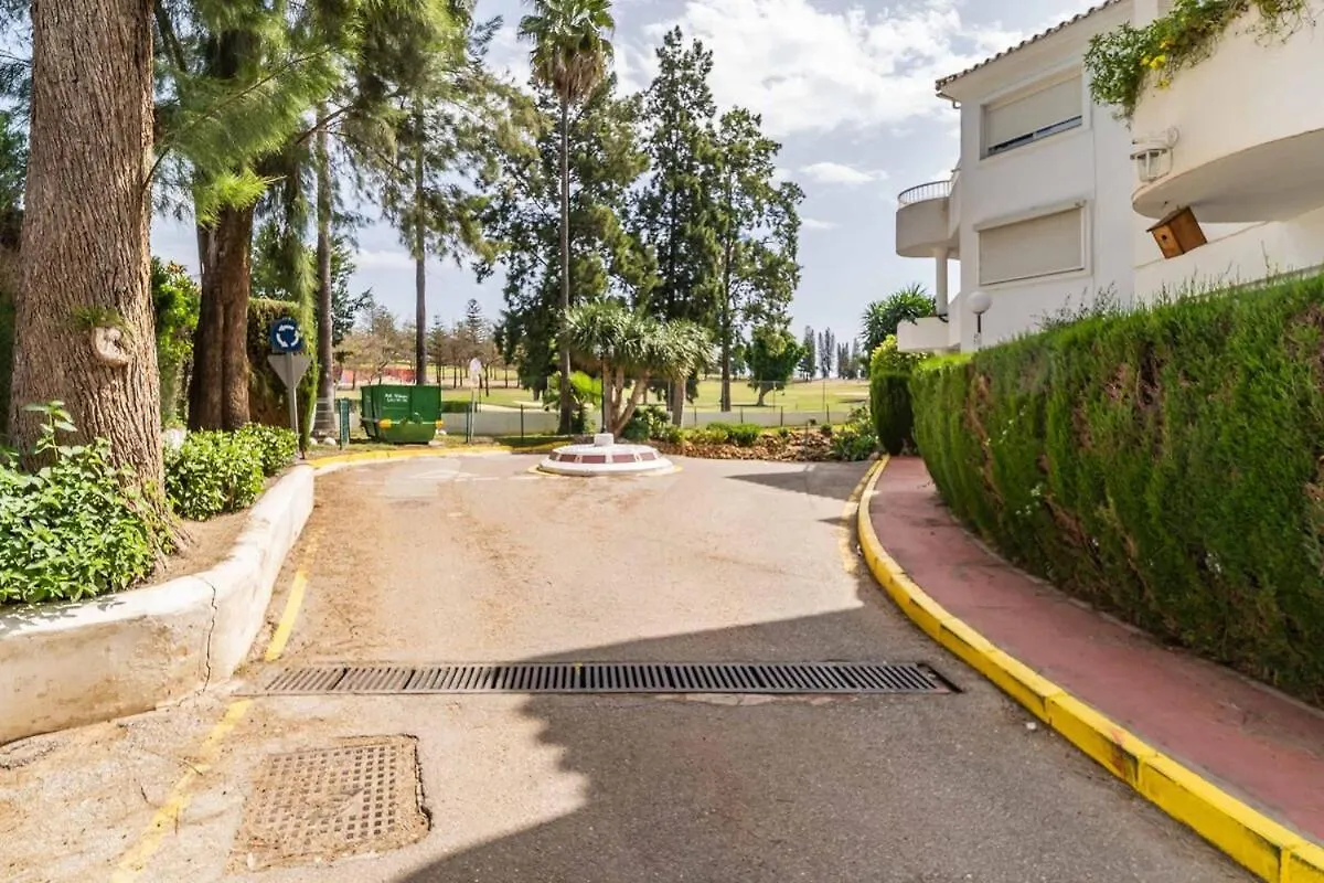 134 - Stylish Modern Apartment With Pool, Mijas Malaga