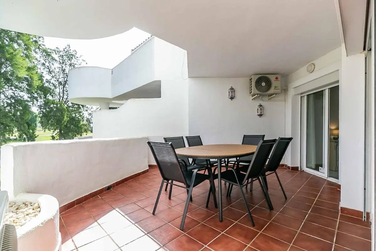 134 - Stylish Modern Apartment With Pool, Mijas Malaga 0*,