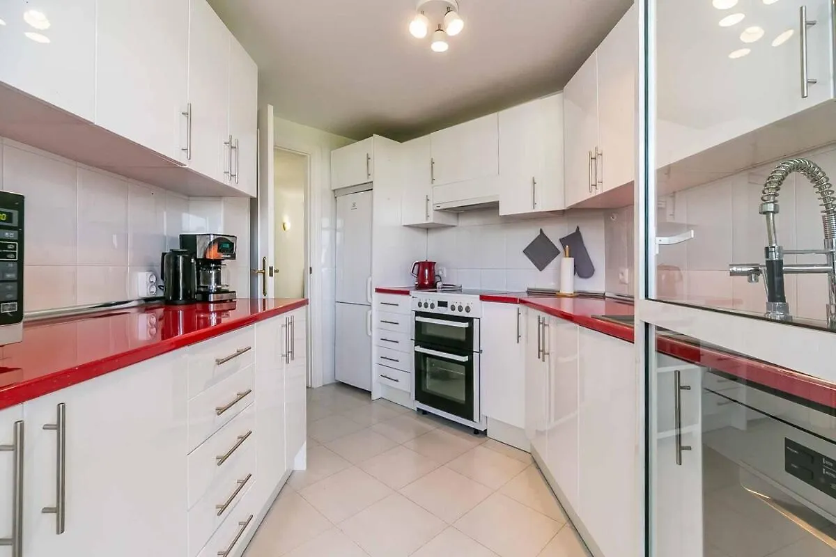 134 - Stylish Modern Apartment With Pool, Mijas Malaga
