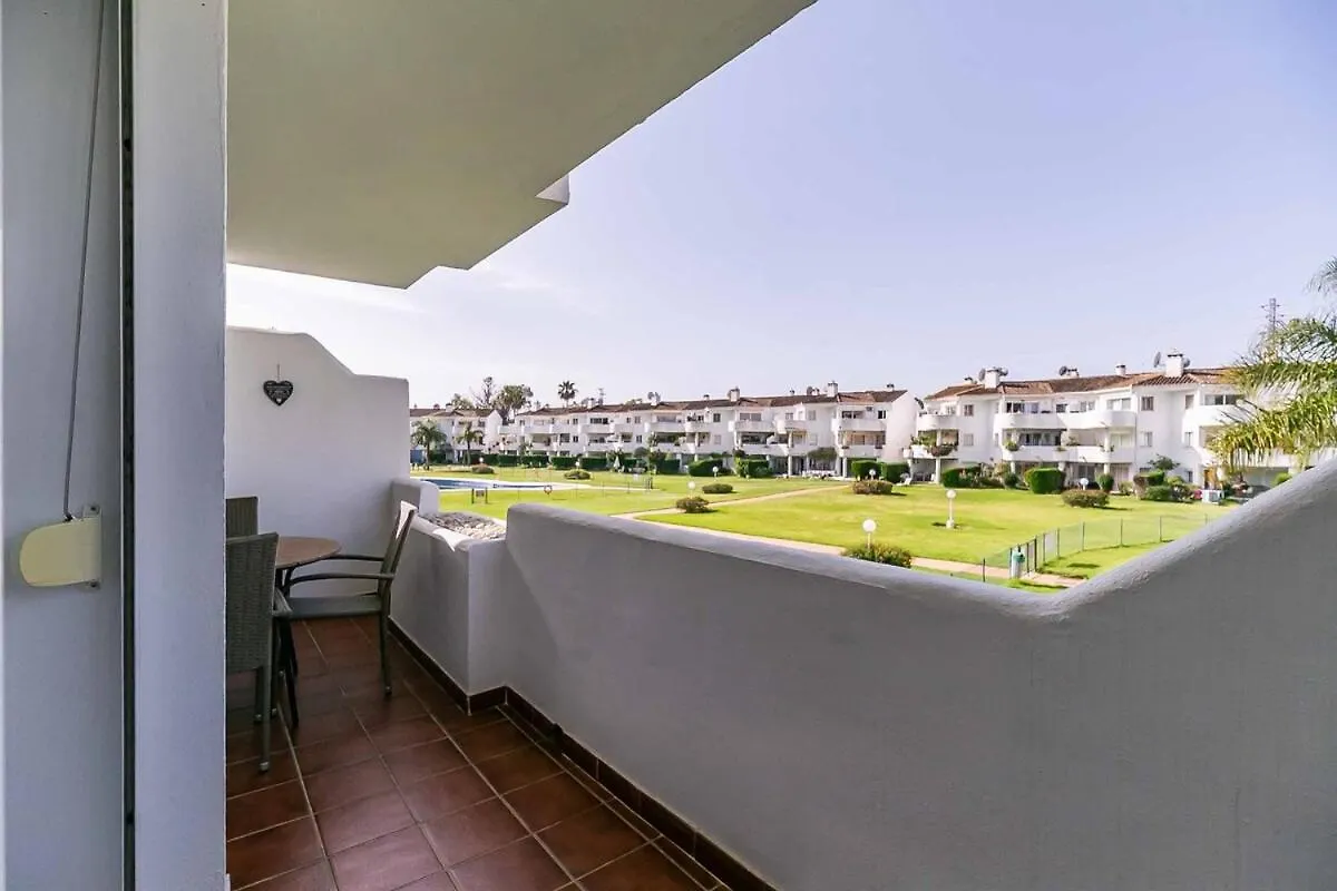 134 - Stylish Modern Apartment With Pool, Mijas Malaga Spain