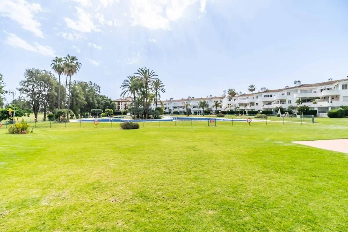 134 - Stylish Modern Apartment With Pool, Mijas Málaga